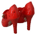 Load image into Gallery viewer, Dolce & Gabbana Schicke rote Aschenputtel-Pumps aus Kristall
