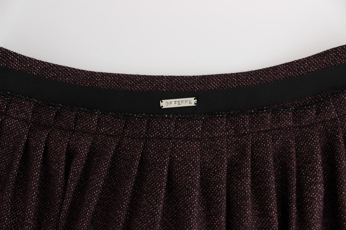 GF Ferre Chic purple mini skirt for elegant evenings