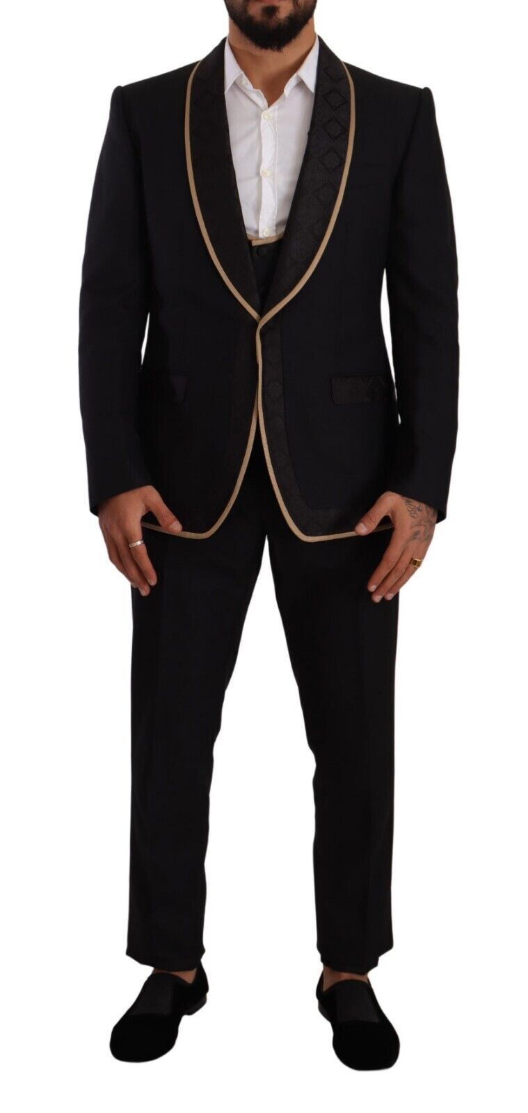 Dolce &amp; Gabbana Elegant 3 piece suit in black silk blend