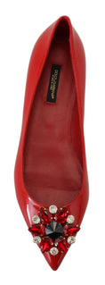 Load image into Gallery viewer, Dolce & Gabbana Rote Loafers aus Wildleder mit Kristall - Exquisite Eleganz
