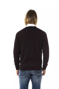 Load image into Gallery viewer, Uominitaliani embroidered V-neck sweater made of merino wool
