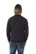 Load image into Gallery viewer, Uominitaliani embroidered crew neck sweater made of merino wool
