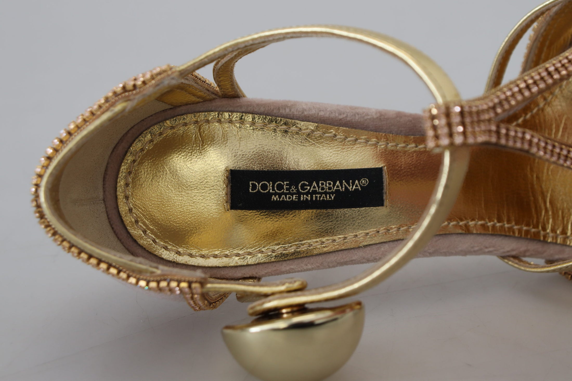 Dolce & Gabbana Elegante Rosa Kristall-Pumps mit hohen Absätzen