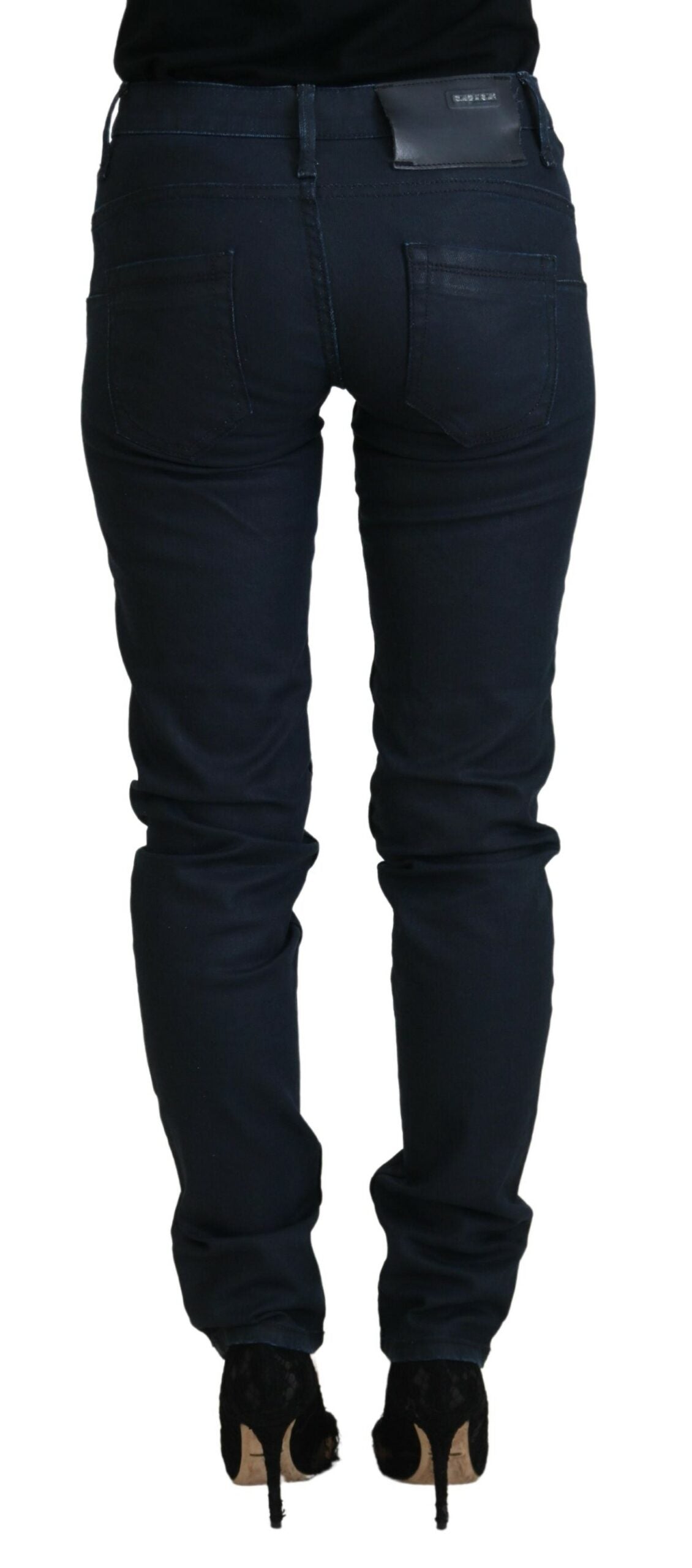 Acht Schicke Skinny Jeans mit niedriger Taille in Blau