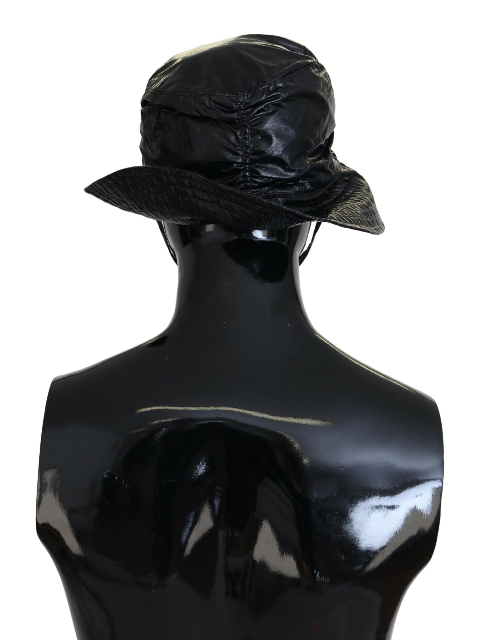 Dolce &amp; Gabbana Simple black peaked cap with logo detail