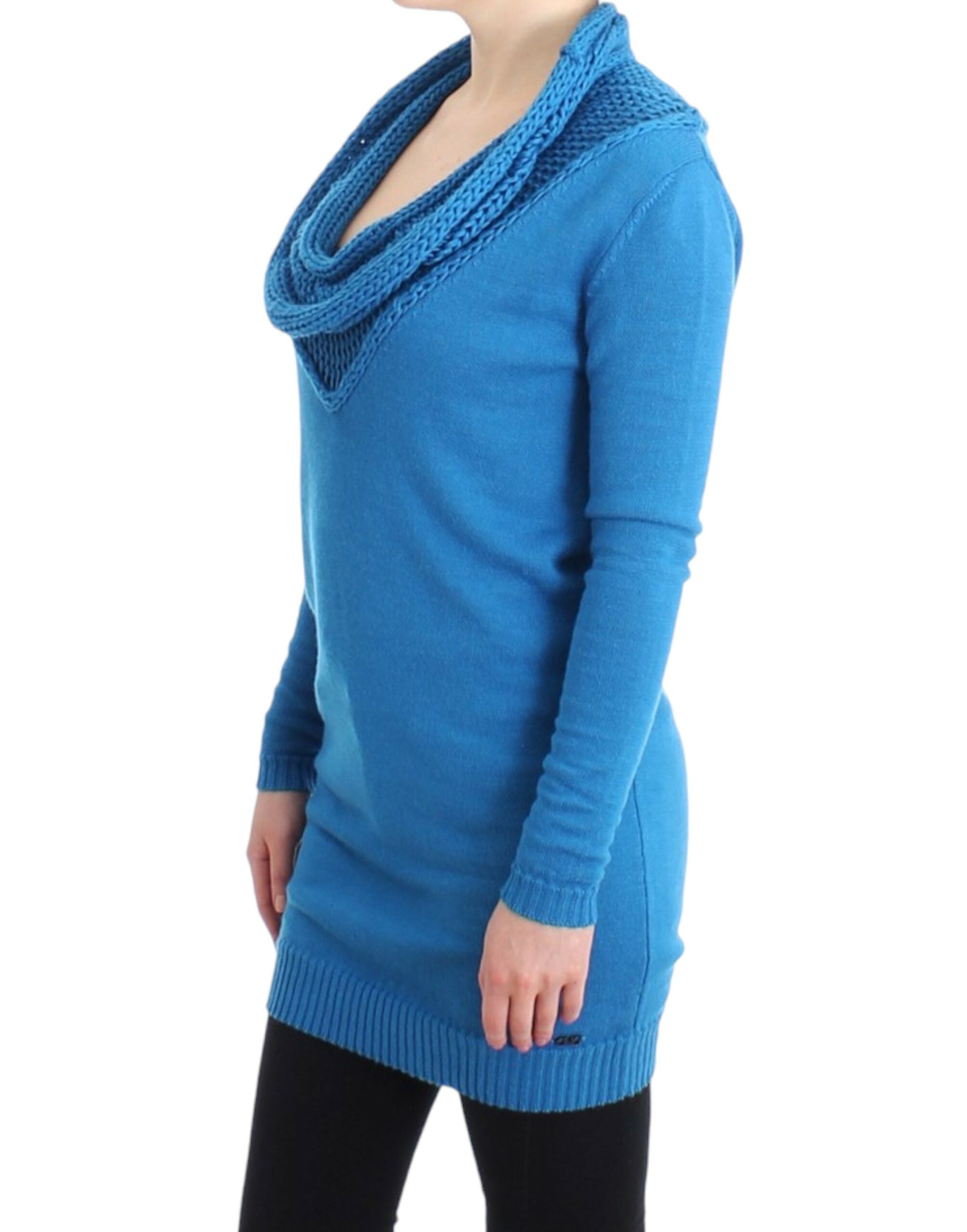 Costume National Gemütlicher blauer Strickpullover mit Rundhalsausschnitt