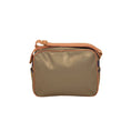 Load image into Gallery viewer, Gola Handtasche aus hellblauem Stoff
