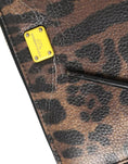 Load image into Gallery viewer, Dolce & Gabbana Braunes Leopardenleder DG Zip Around Continental Brieftasche
