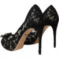 Load image into Gallery viewer, Dolce & Gabbana Schwarz Taormina Spitze Kristall Absatz Pumps Schuhe
