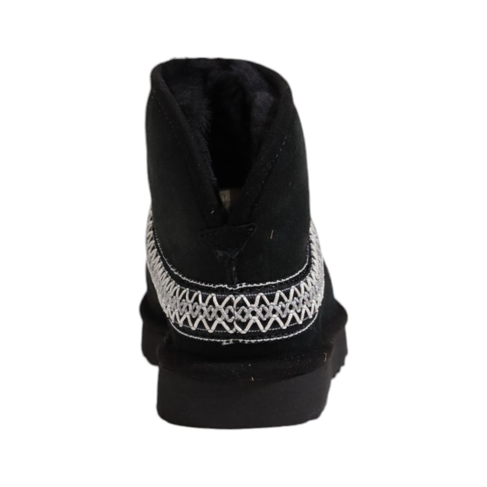 UGG Schwarzer Wildlederstiefel