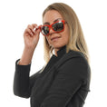 Load image into Gallery viewer, Porsche Design Rote Frauen-Sonnenbrille
