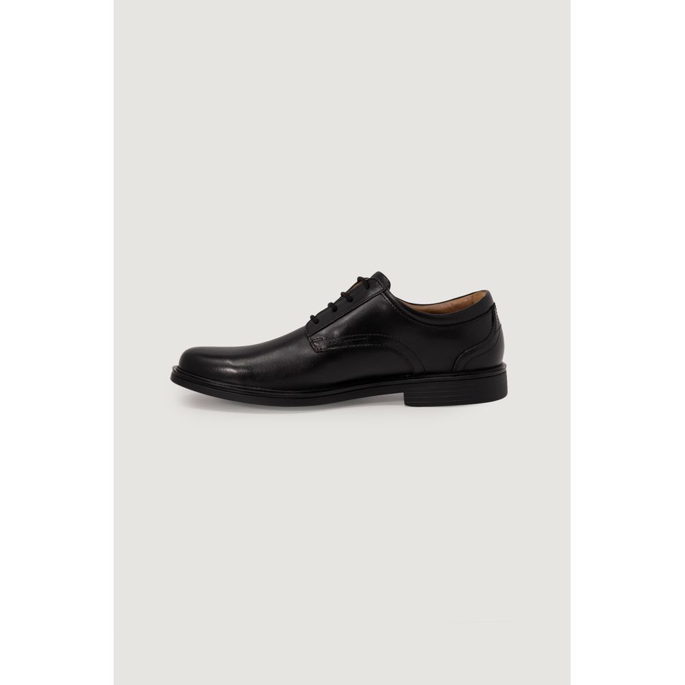 Clarks Schwarzes Leder Casual