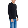 Load image into Gallery viewer, Calvin Klein Jeans Schwarzer Pullover aus recycelter Baumwolle
