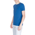 Load image into Gallery viewer, Tommy Hilfiger T-Shirt aus blauer Baumwolle
