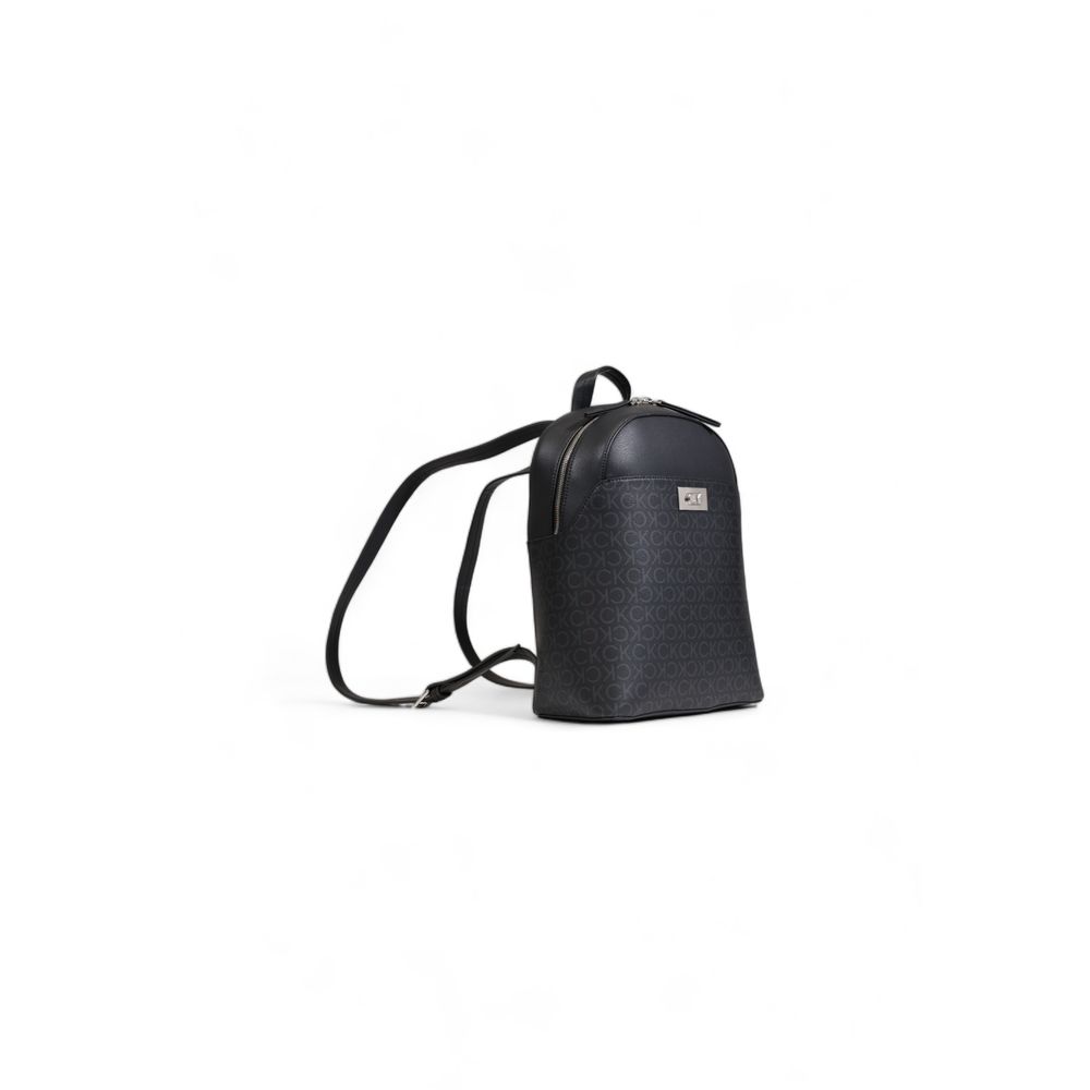 Calvin Klein Schwarzer Rucksack aus recyceltem Polyester