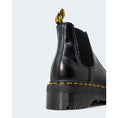 Load image into Gallery viewer, Dr. Martens Schwarzer Lederstiefel
