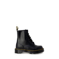 Load image into Gallery viewer, Dr. Martens Schwarzer Lederstiefel
