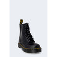 Load image into Gallery viewer, Dr. Martens Schwarzer Lederstiefel
