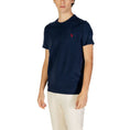 Load image into Gallery viewer, U.S. POLO ASSN. T-Shirt aus blauer Baumwolle
