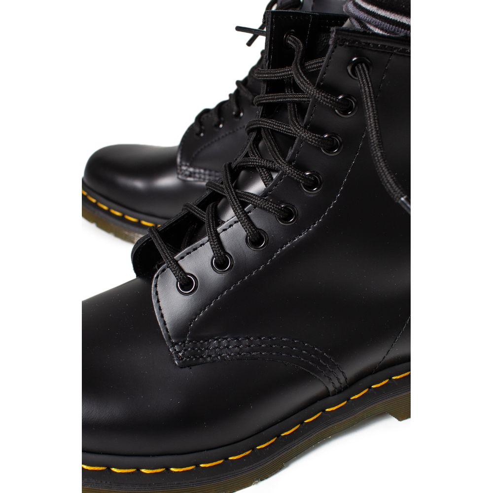 Dr. Martens Schwarzer Lederstiefel