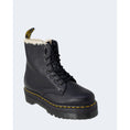 Load image into Gallery viewer, Dr. Martens Schwarzer Lederstiefel
