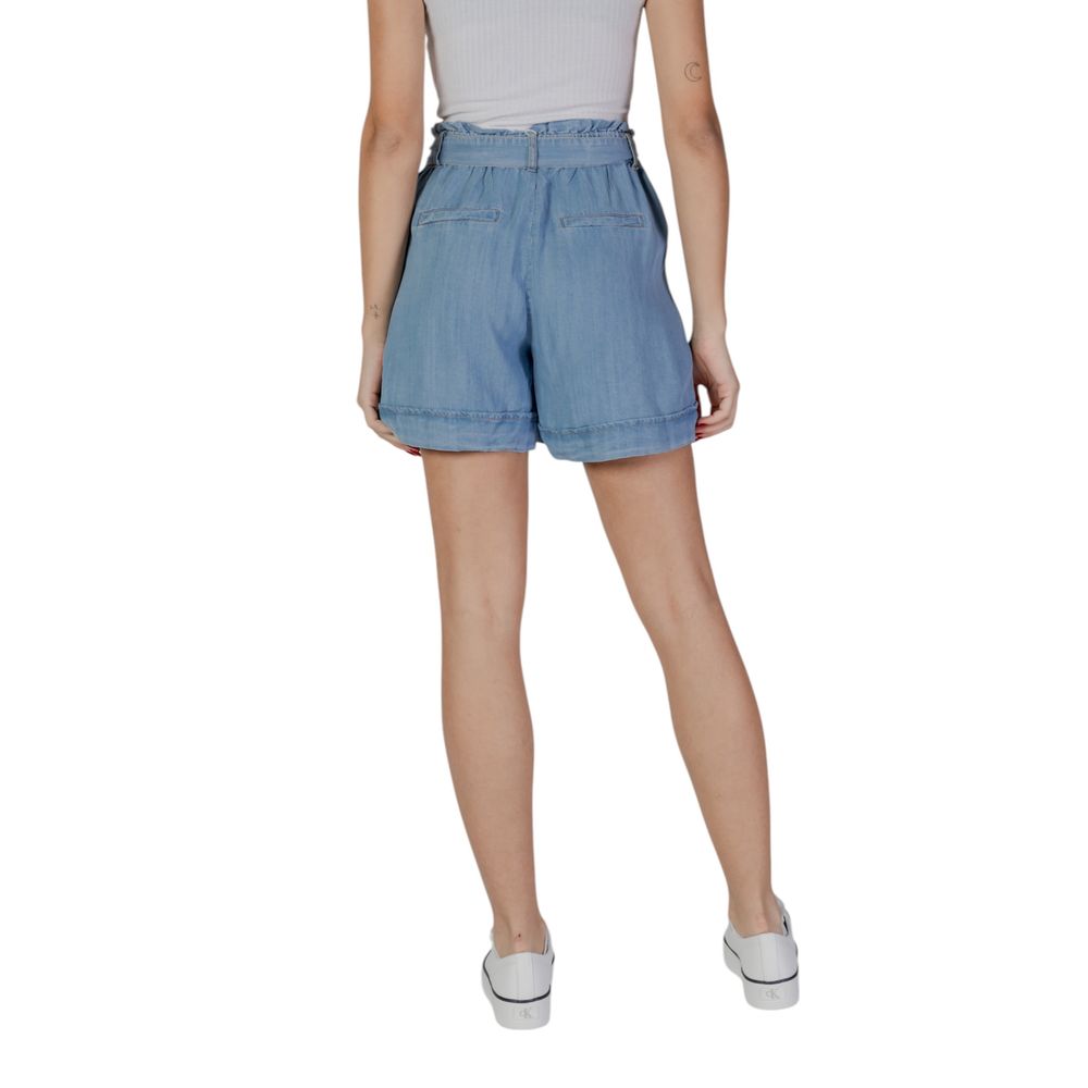 B.Young Hellblaue Lyocell Short