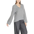 Load image into Gallery viewer, Jacqueline De Yong Grauer Polyester-Pullover
