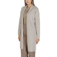 Load image into Gallery viewer, Morgan De Toi Beigefarbene Polyester-Strickjacke
