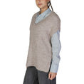 Load image into Gallery viewer, Vero Moda Beigefarbener Pullover aus recyceltem Polyester
