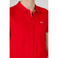 Load image into Gallery viewer, Tommy Hilfiger Jeans Rotes Baumwoll-Poloshirt
