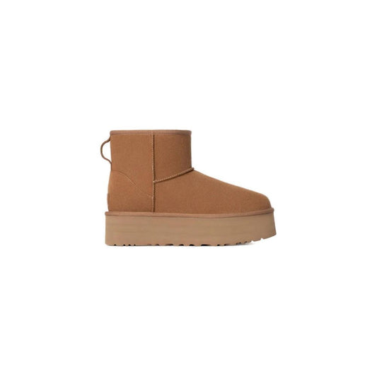 UGG Beige Wildlederstiefel