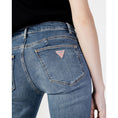 Resmi galeri görüntüleyiciye yükleyin, Guess Blaue Baumwolljeans & Hose
