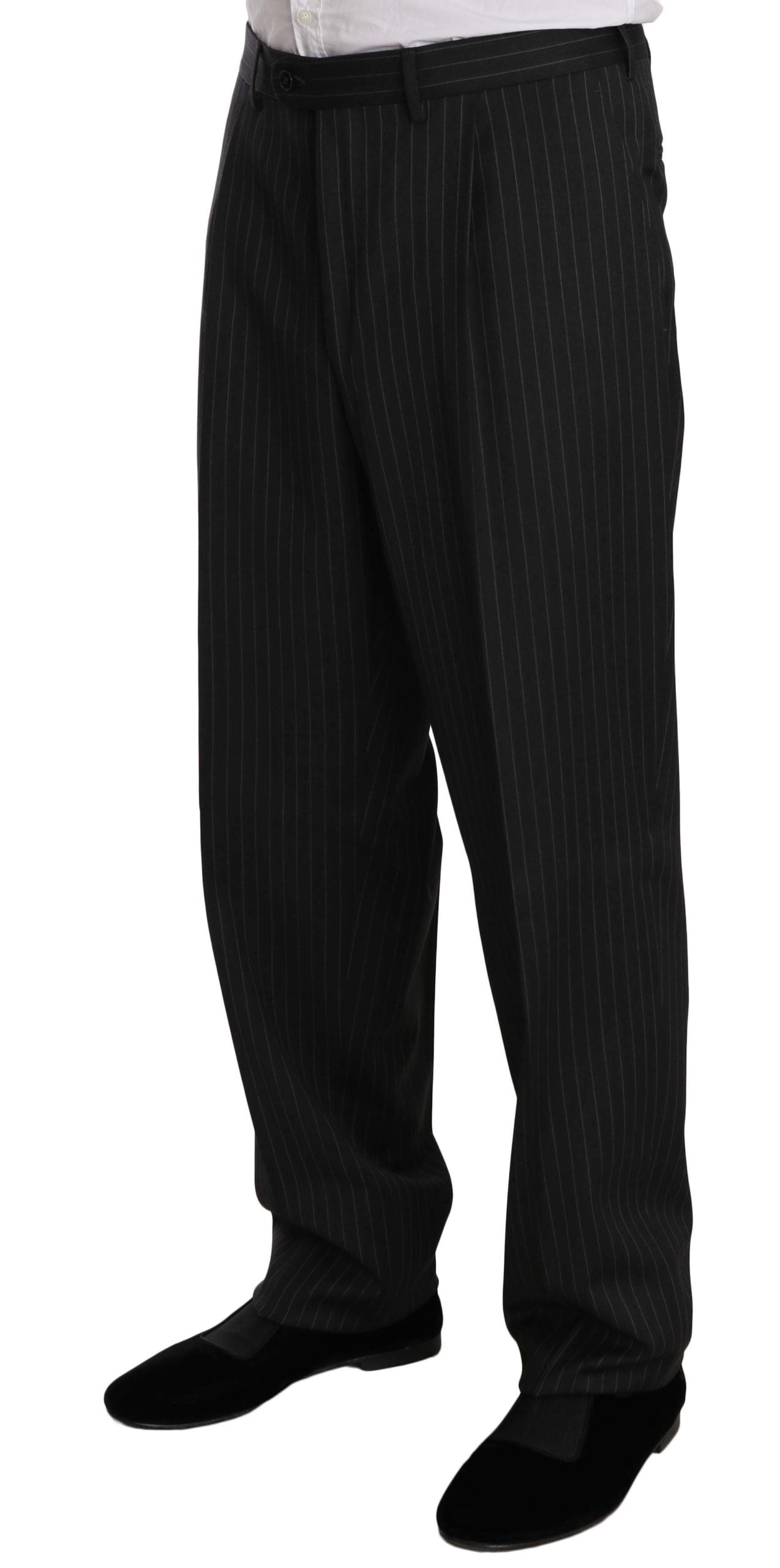 Z ZEGNA Elegant black striped wool suit